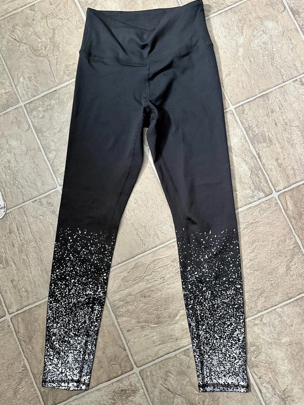 Women’s Silver Speckled Leggings- NWOT